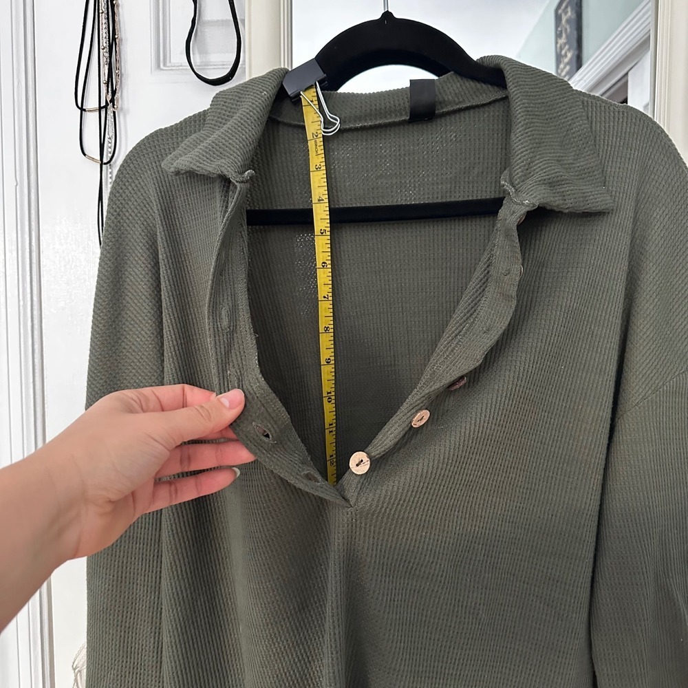SHEIN Waffle Knit Collared Long Sleeve Button Up Top Olive Green Size Medium - Picture 6 of 11